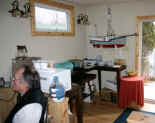 444_breakfastroom.jpg (40134 bytes)