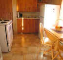 acker-kitchen.jpg (17295 bytes)